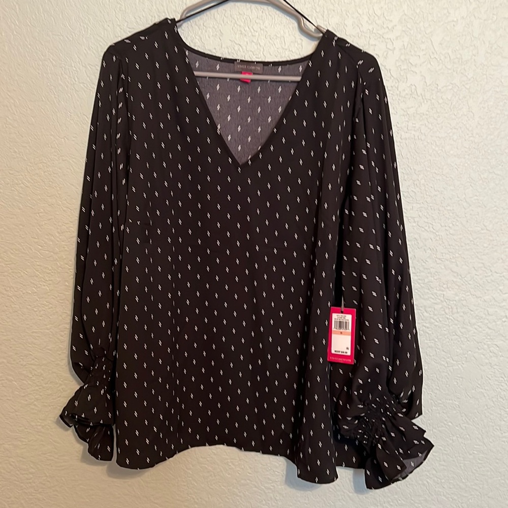 NWT Vince Camuto Blouse